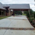 Covered circle driveway
